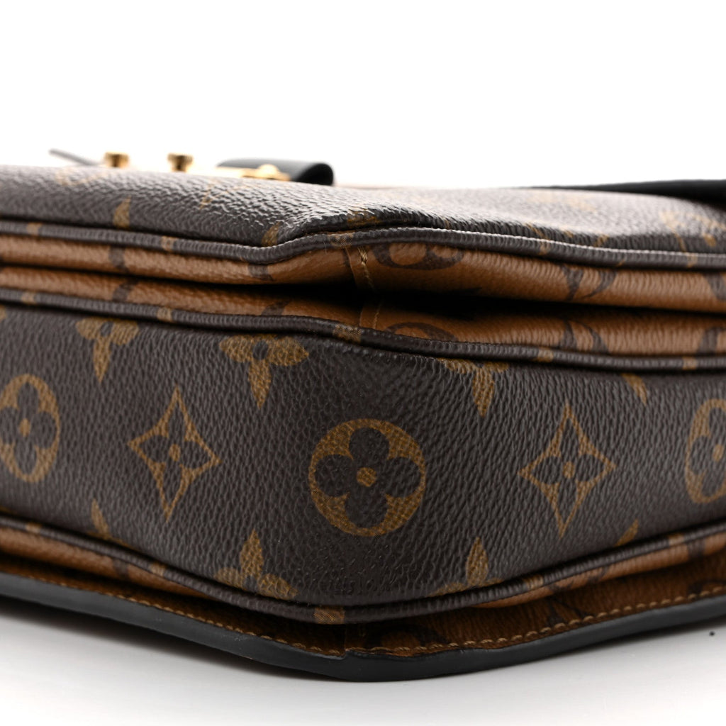 Reverse Monogram Pochette Metis