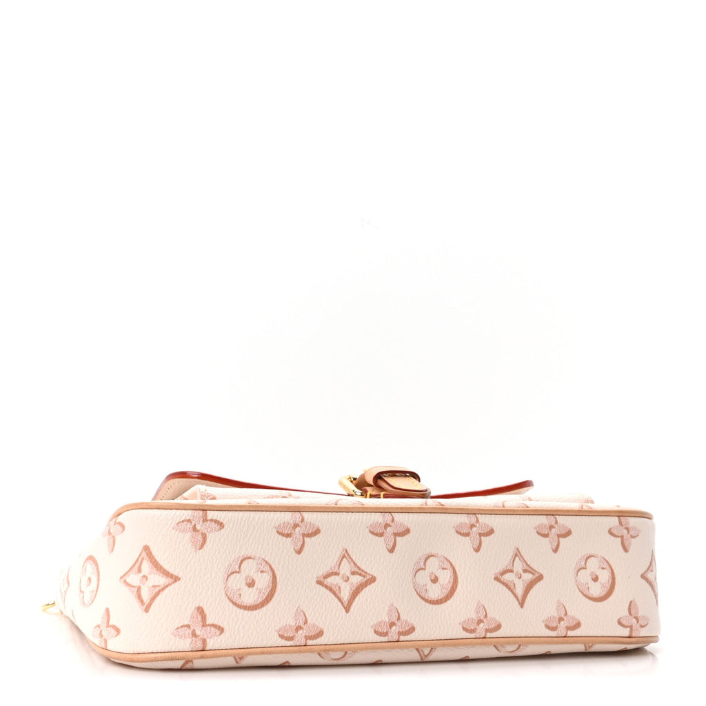 Monogram Fall For You Maxi Multi Pochette Accessories Beige Clair