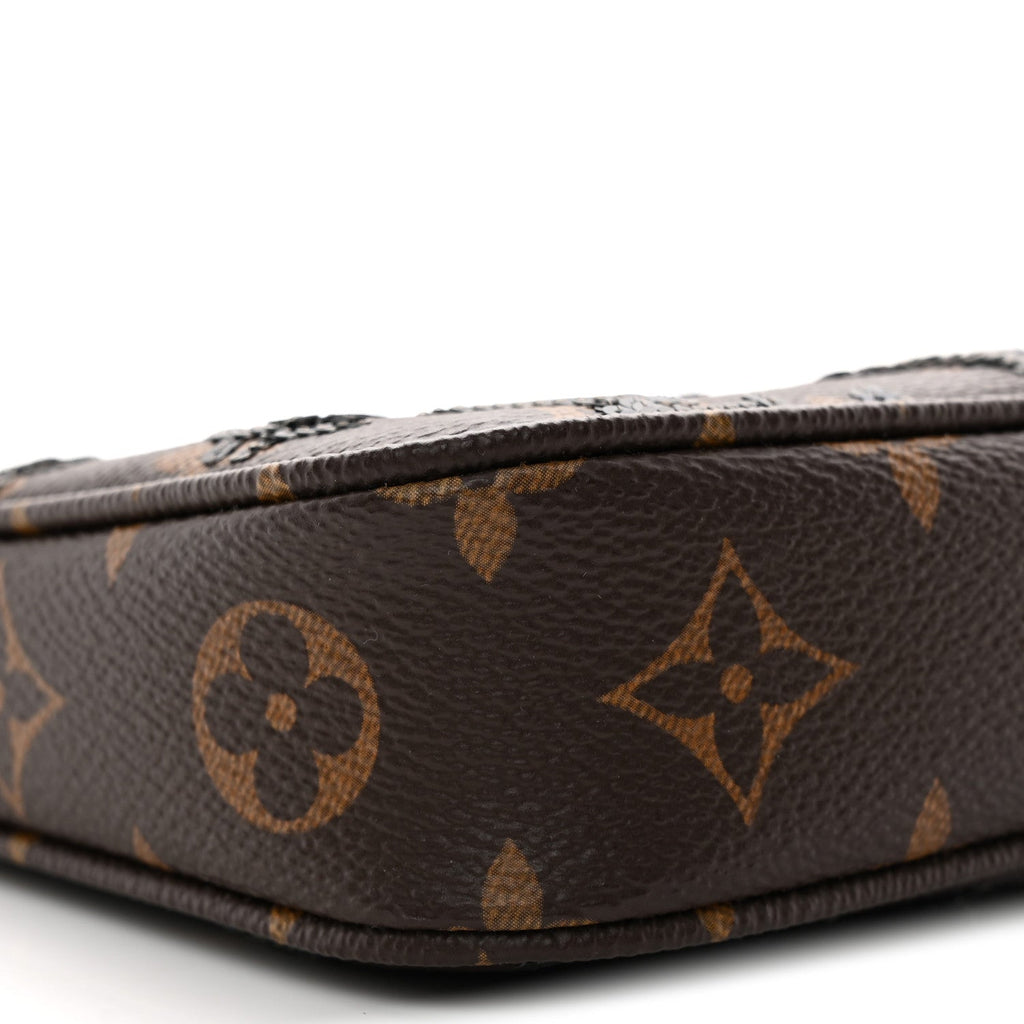Monogram Sequins Pochette Accessories Black