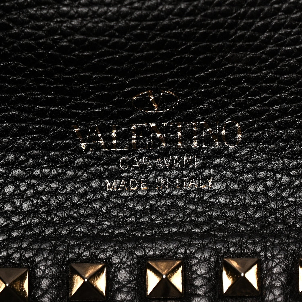 Grained Calfskin Medium Rockstud Reversible Tote Black Rose Violet