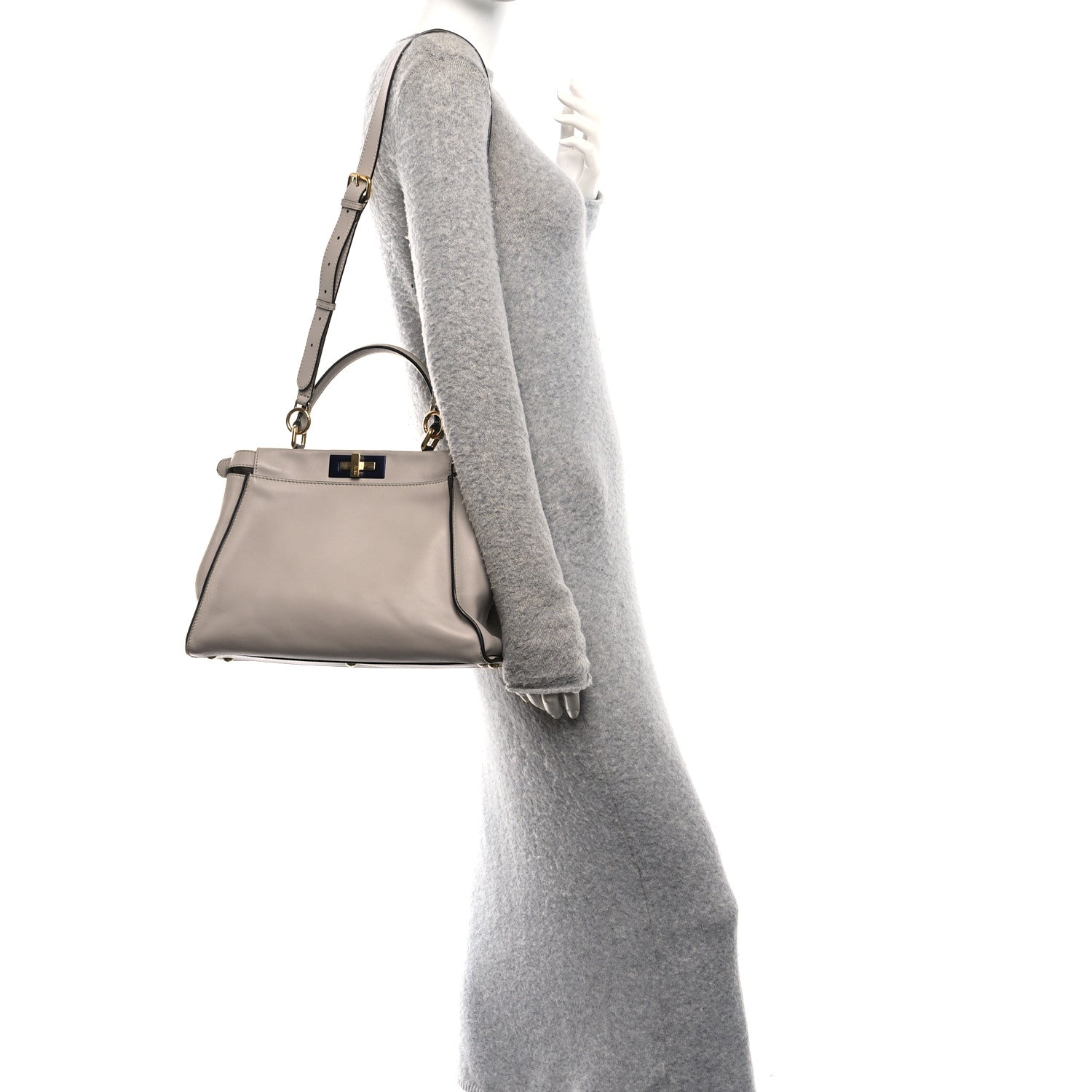 Vitello Seta Shiny Nappa Medium Peekaboo Iconic Satchel Grigio Polvere Magenta