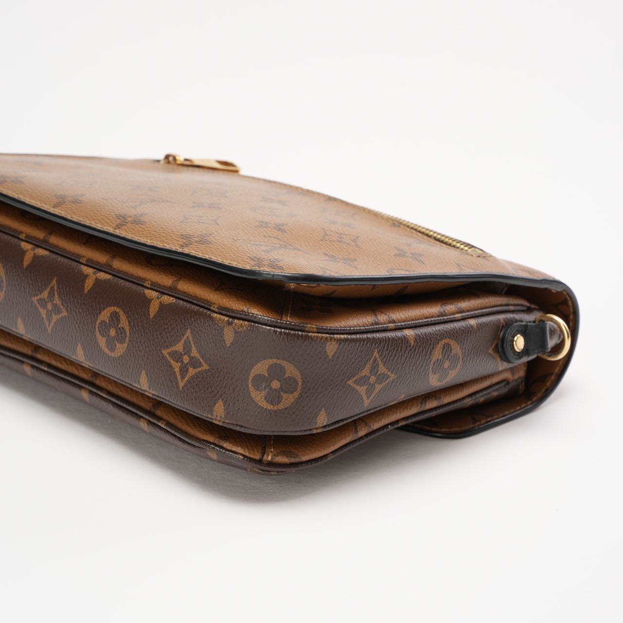 Louis Vuitton Monogram Pochette Metis MM Hand Bag 2019