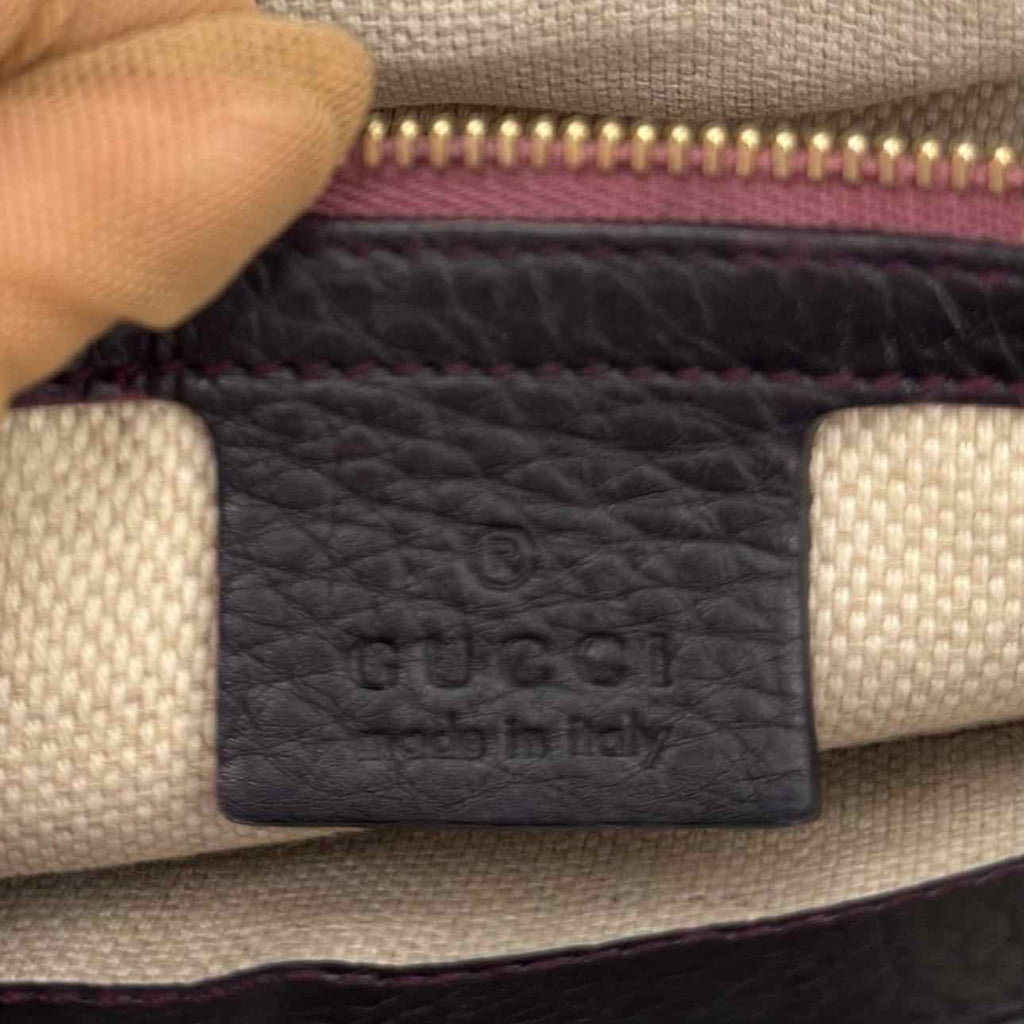 GUCCI Pebbled Calfskin Medium Soho Flap Crossbody Black