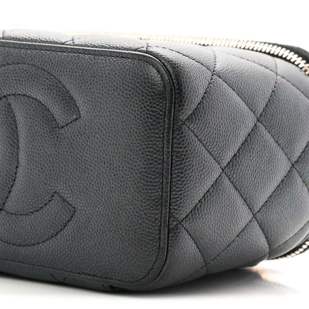 Pearly Caviar Quilted Fit For You Small Vanity Case With Chain Black