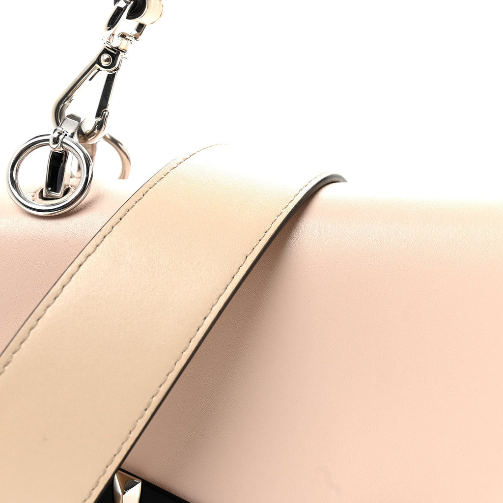 Vitello Liberty Lucido Metal Monster Eyes Studded Kan I Shoulder Bag Cuoio Bubblegum Light Blue