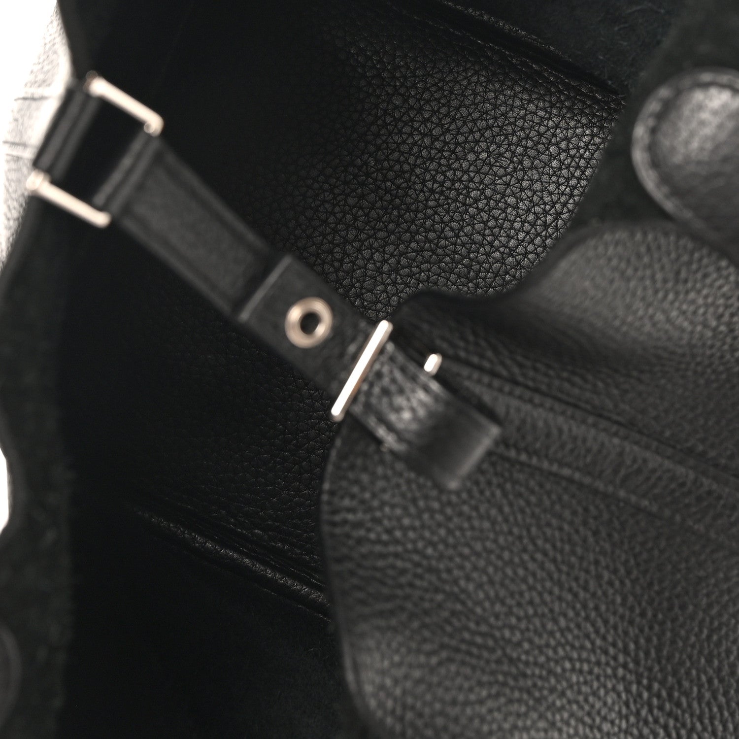 Taurillon Clemence Picotin Lock 22 MM Black