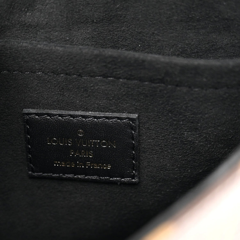 Monogram Locky BB Black