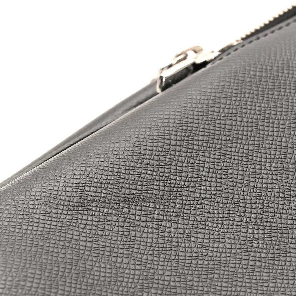 Taiga Avenue Sling Bag NM Black