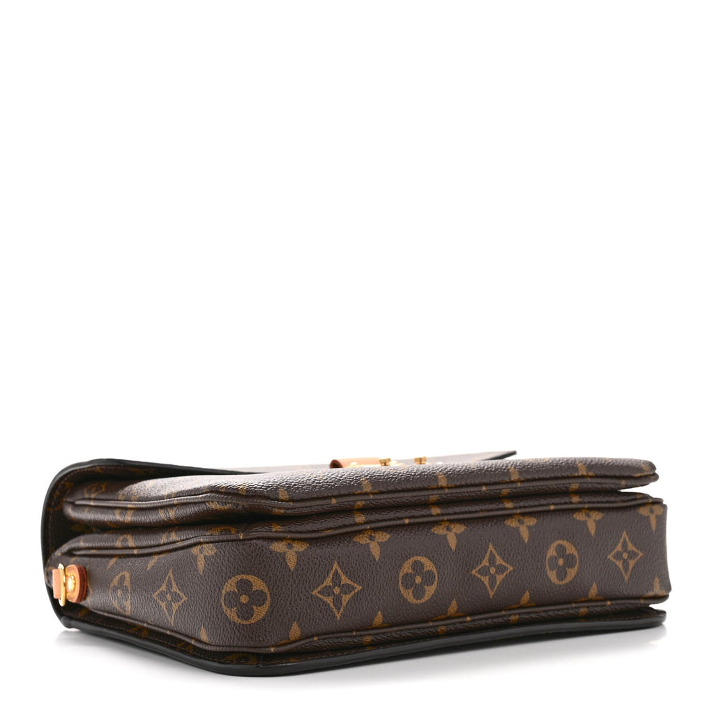 Monogram Pochette Metis