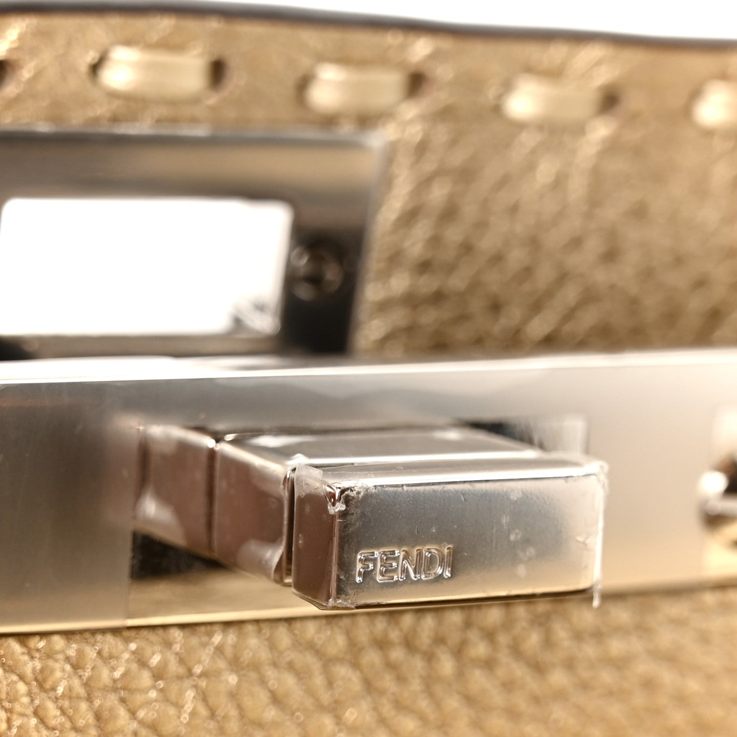 Metallic Cuoio Roma Sellerissima Nappa Sintetica Tape Stitch Petite Peekaboo I SEE U Iconic Satchel Platino