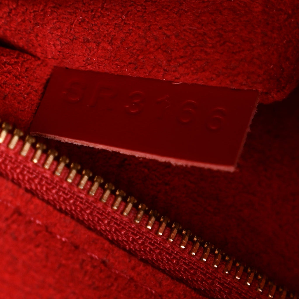 Damier Ebene Caissa Hobo Cherry