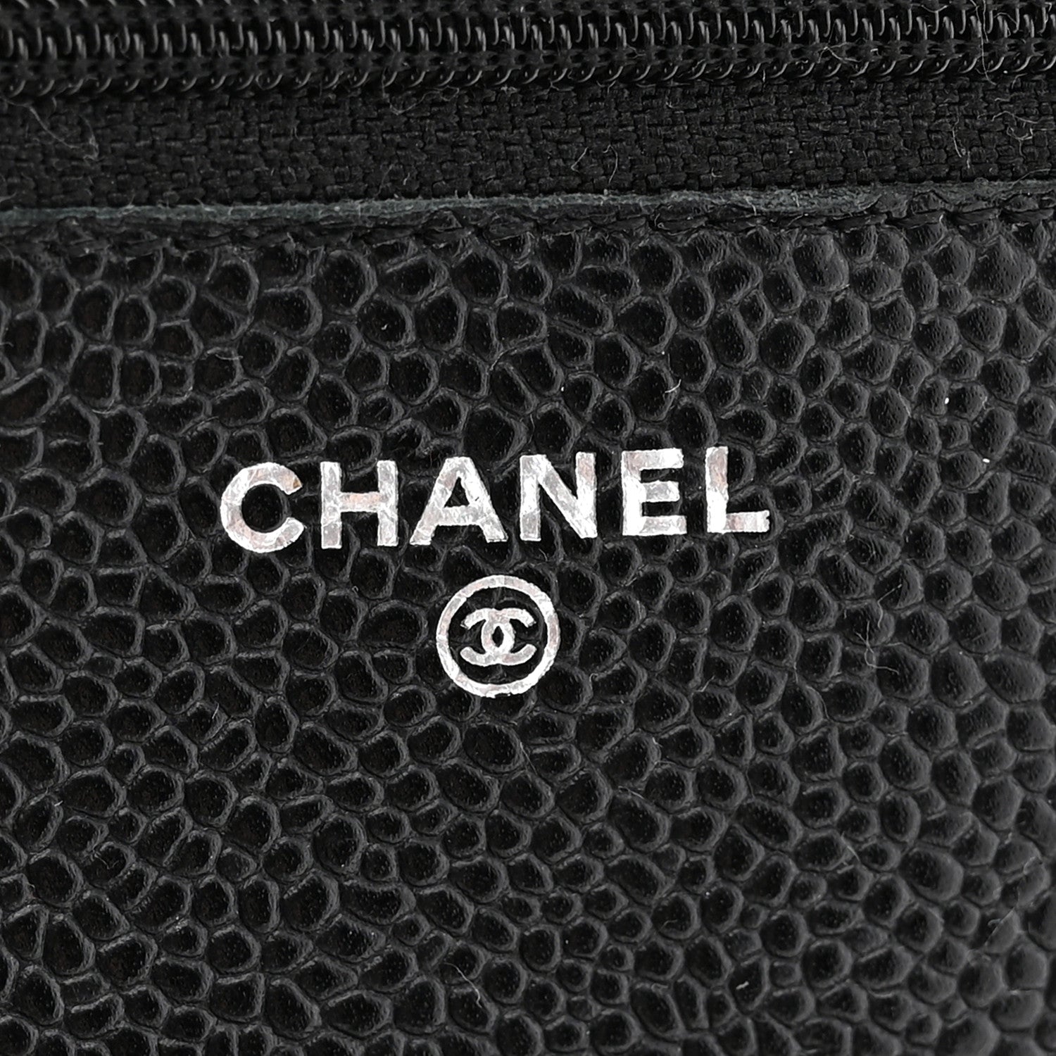 Caviar Quilted Wallet on Chain WOC Black