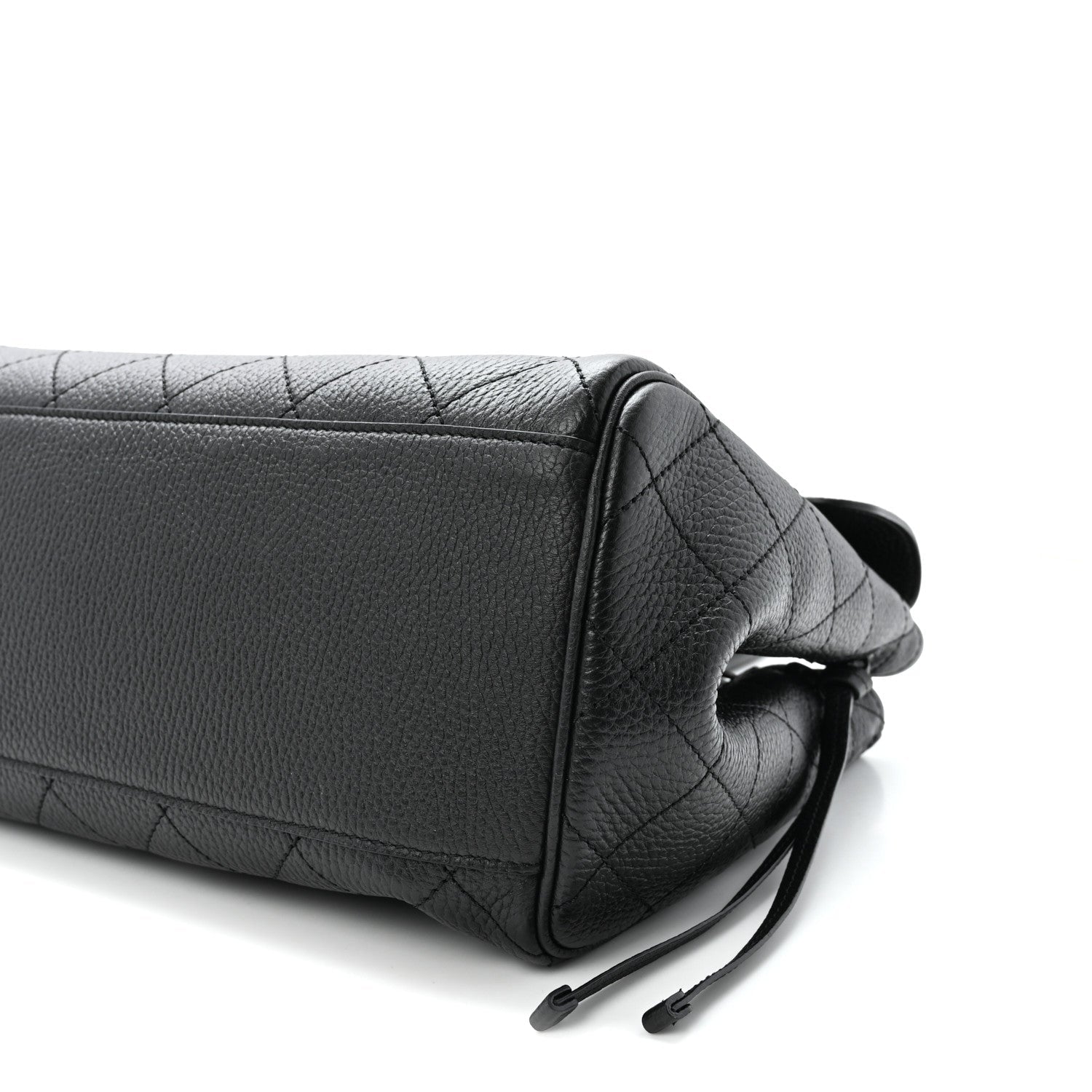 Grained Calfskin Stitched Urban Essentials Large Shopping Bag Black