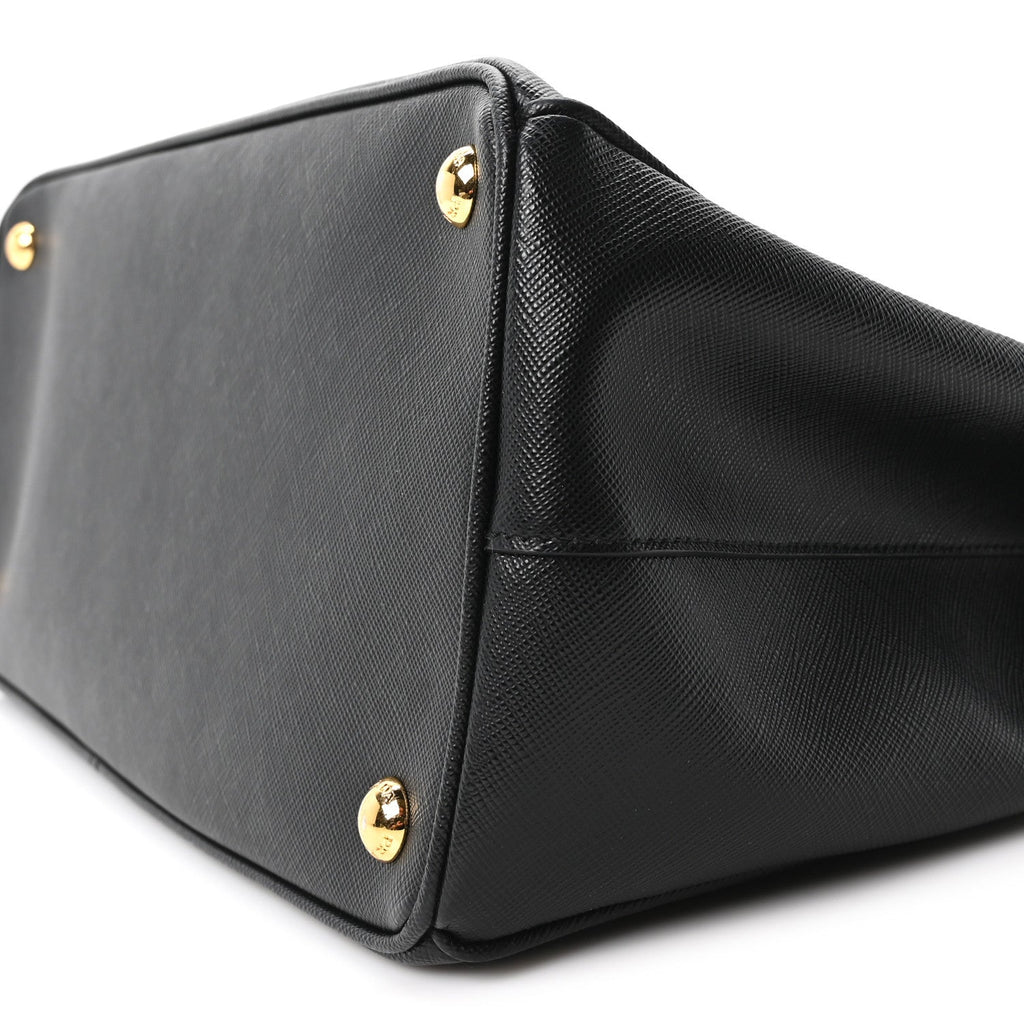 Saffiano Lux Large Galleria Double Zip Tote Black