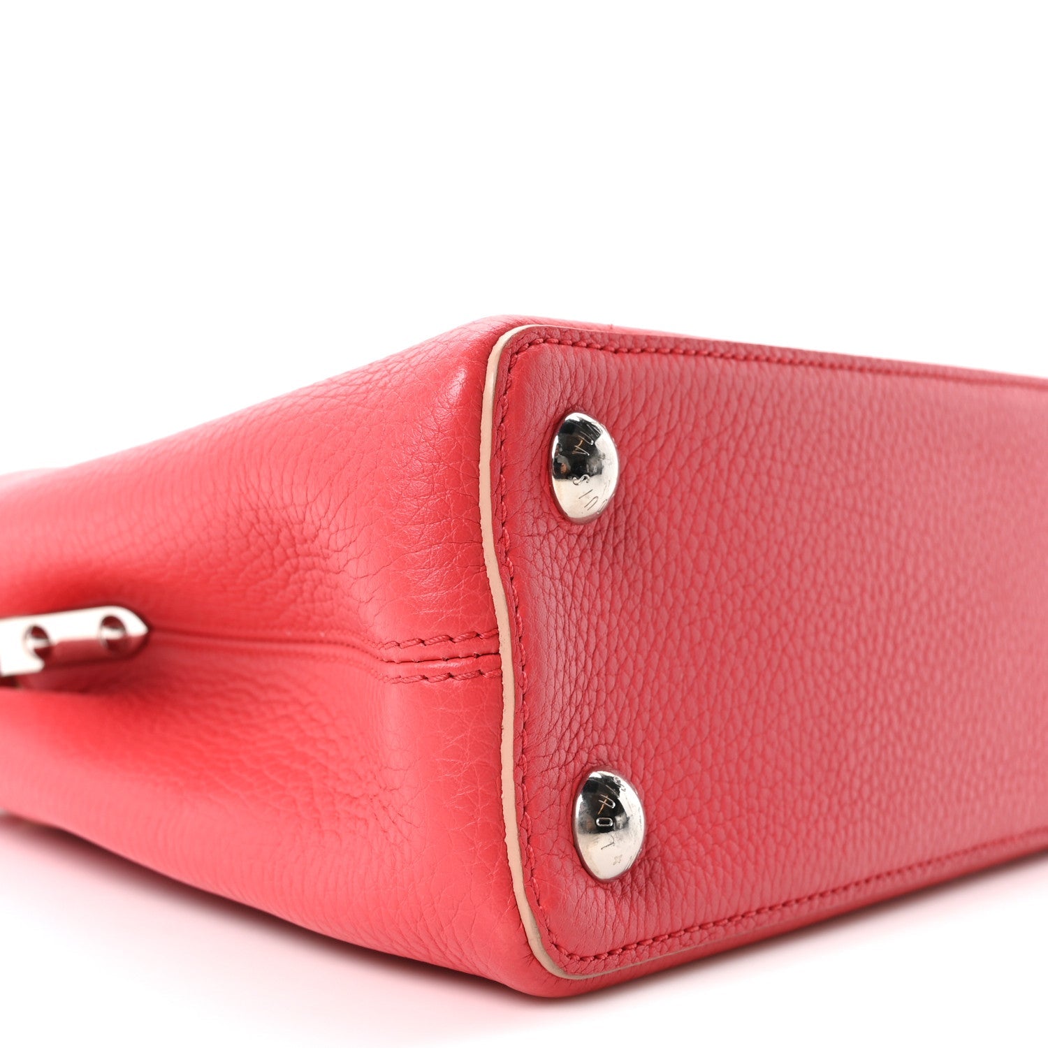 Taurillon Capucines BB Fuchsia