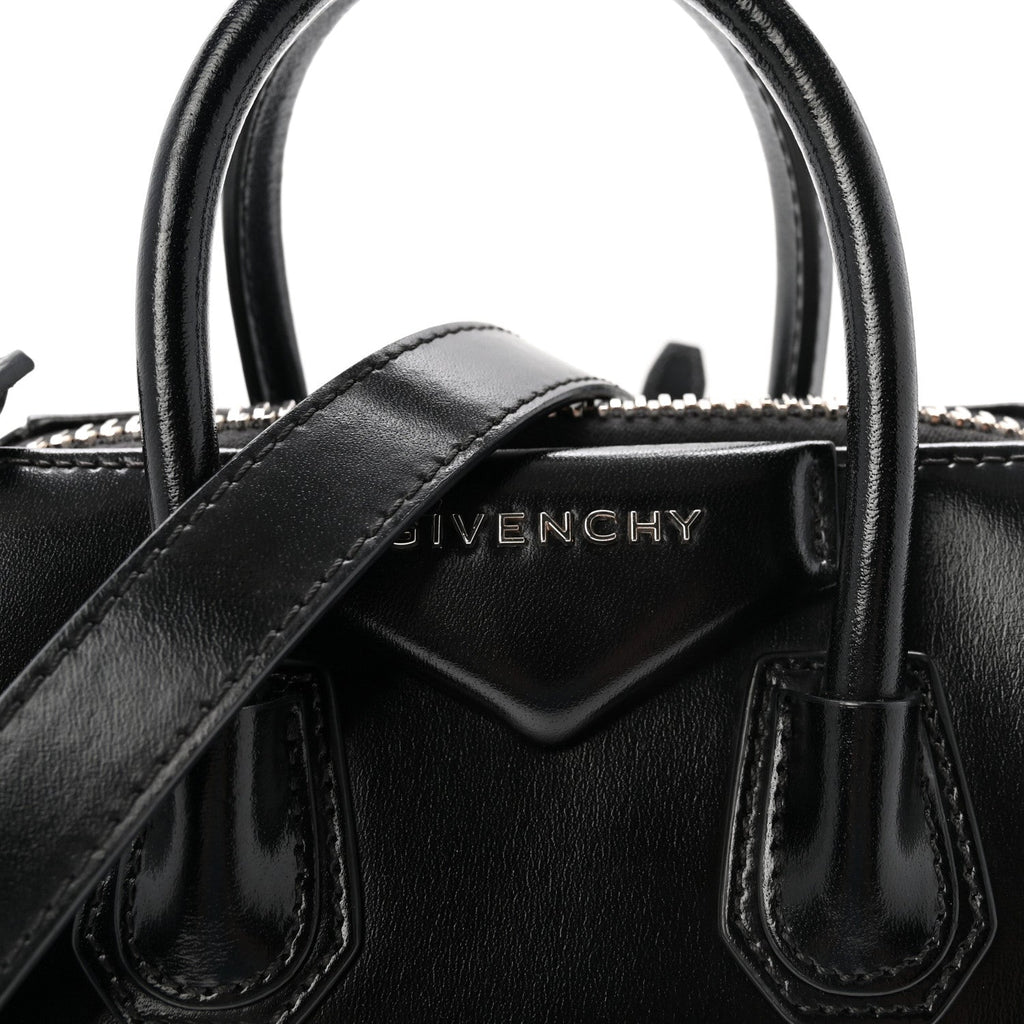 Shiny Lord Calfskin Mini Antigona Black