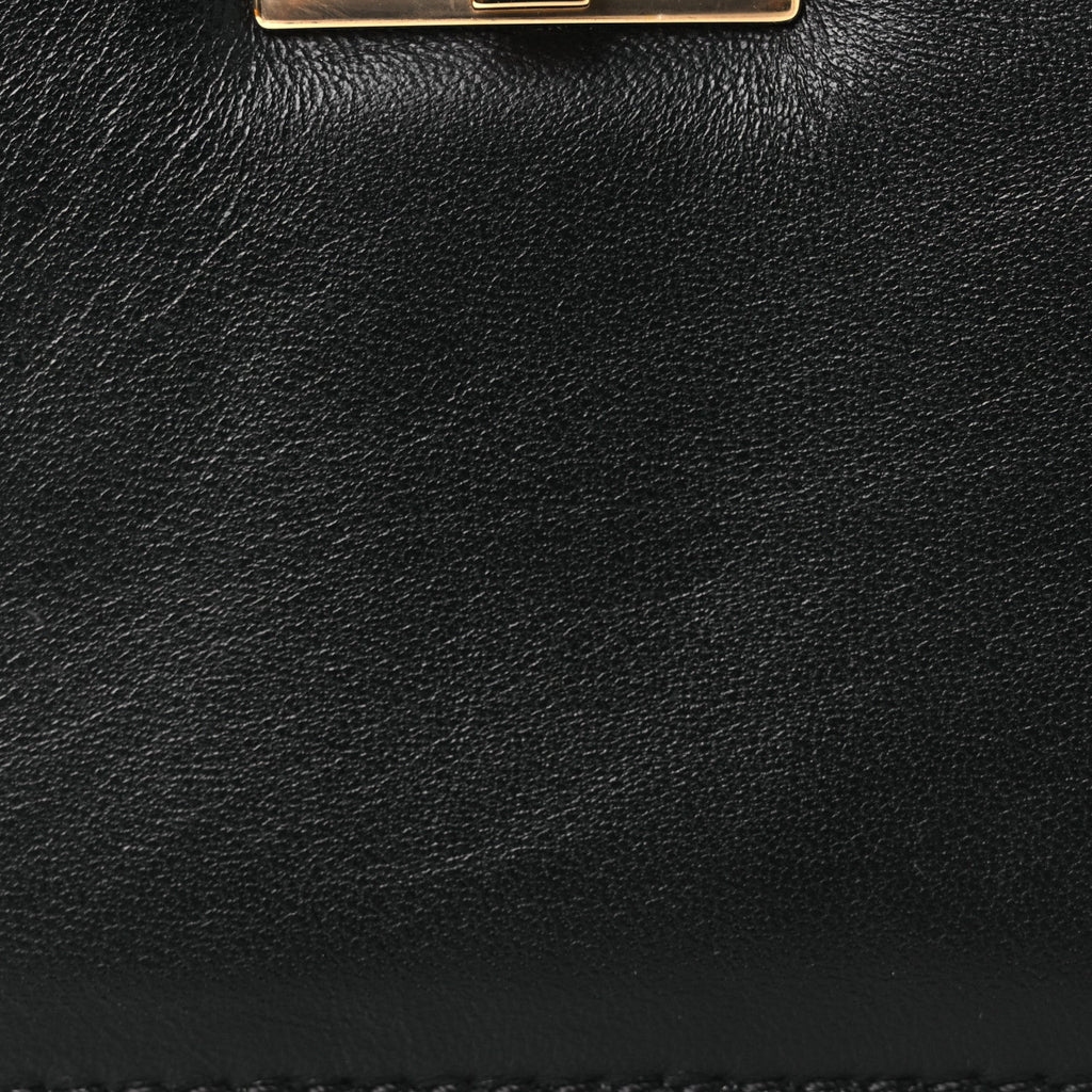Nappa Sigma Pico Peekaboo Charm Black