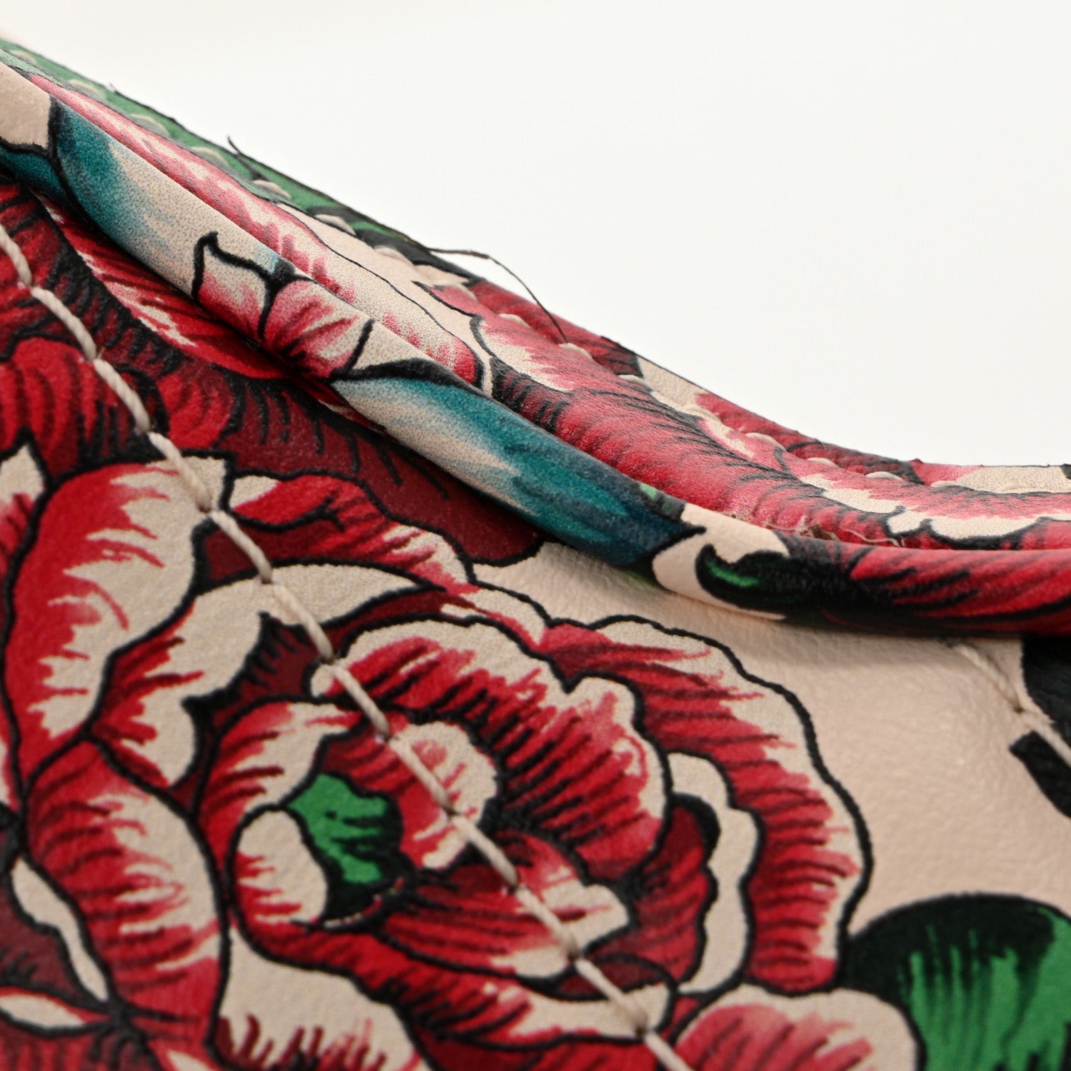 Calfskin Brit Roses Print Matelasse Diagonal Mini Interlocking G Heart Shoulder Bag Multicolor