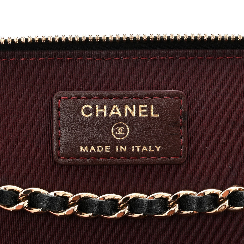 Lambskin Quilted Small Vanity Case With Chain Black