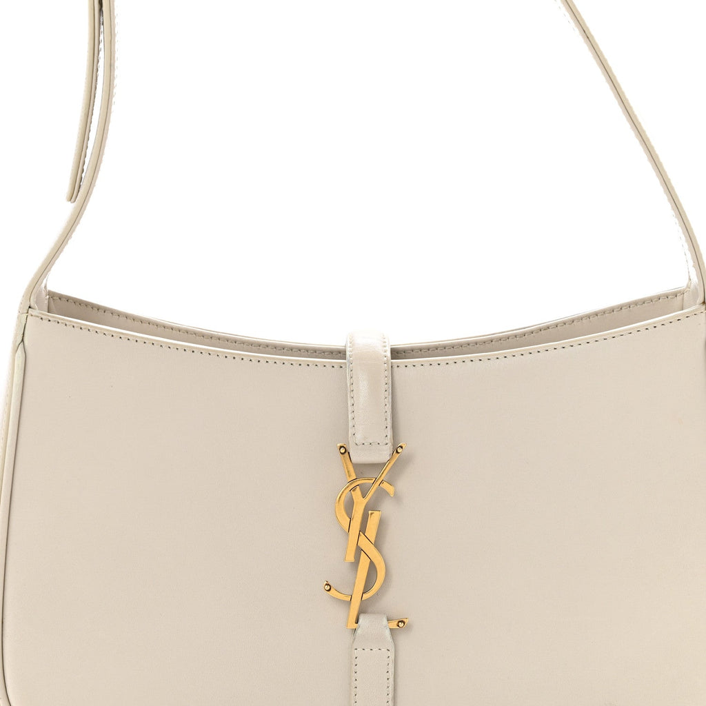 Smooth Calfskin Le 5 A 7 Hobo Crema Soft