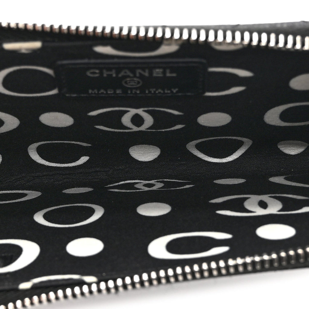 Caviar Quilted CC Logo Zip Around Card Holder Black