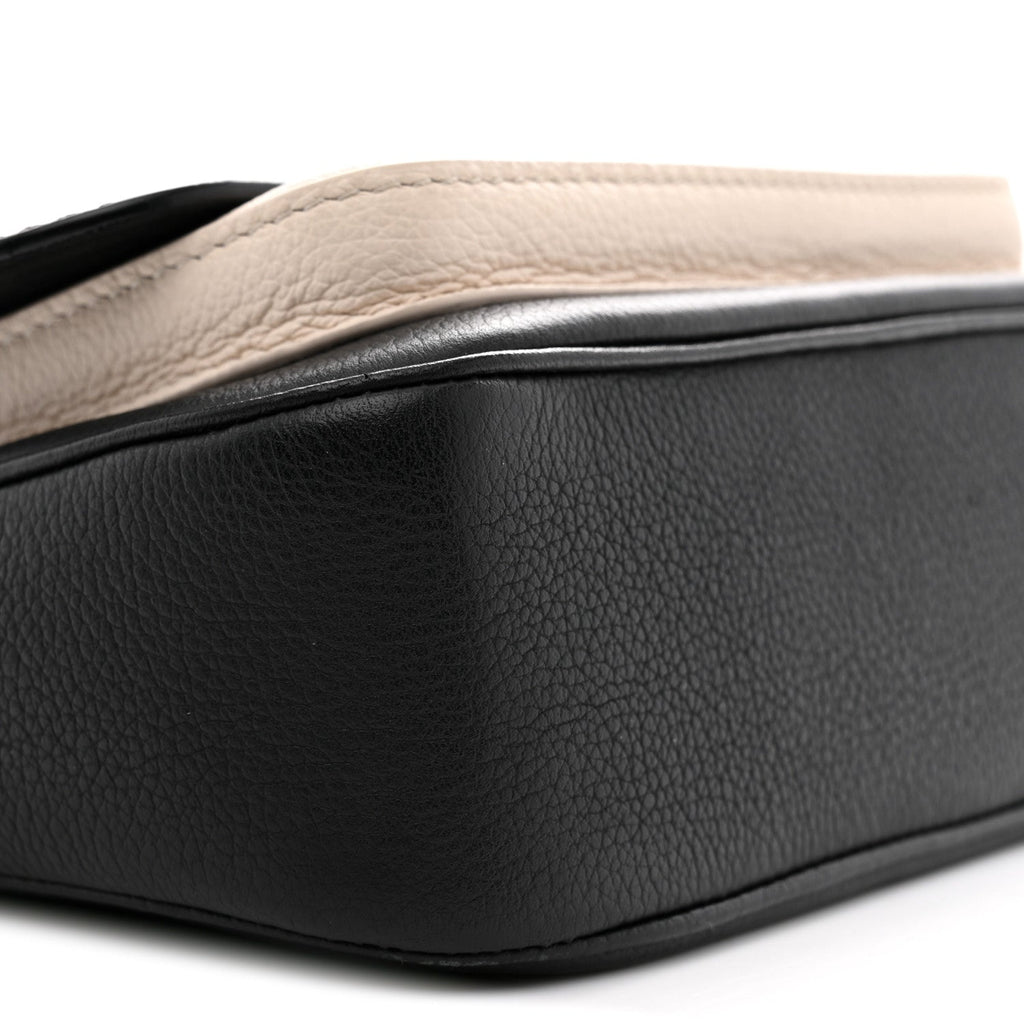 Grained Calfskin Lockme Tender Black