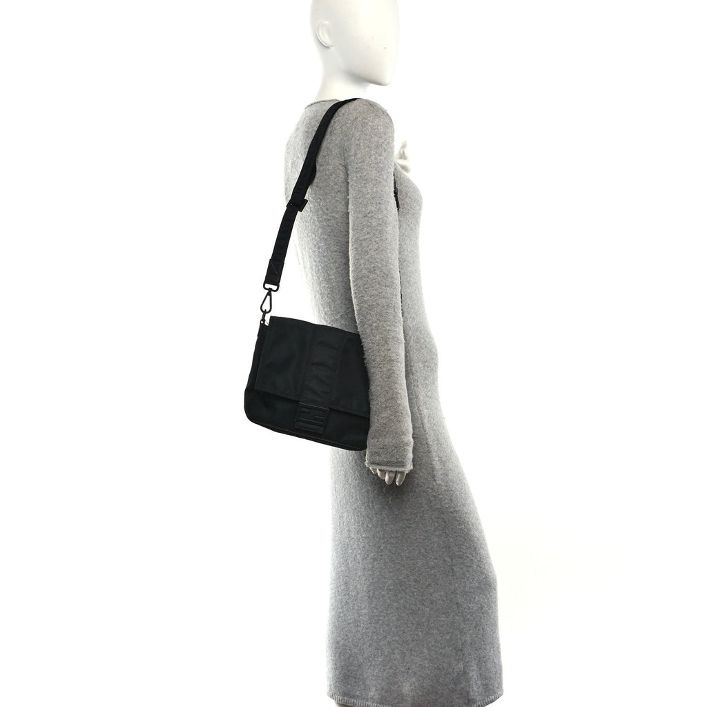 Econyl Nylon Cuoio Romano Monochrome Medium Baguette Messenger Bag Black