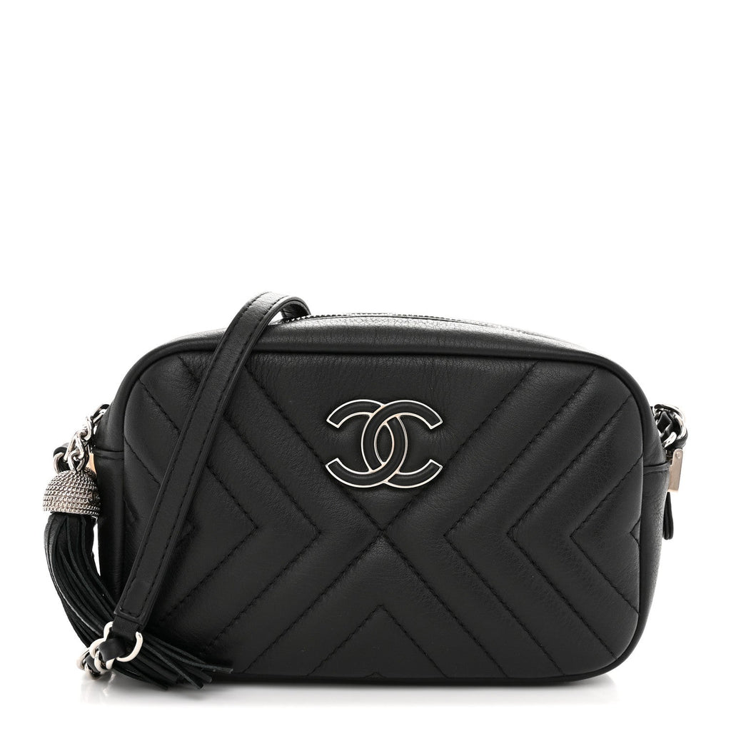 Calfskin Diagonal Chevron Quilted Tassel Camera Case Black