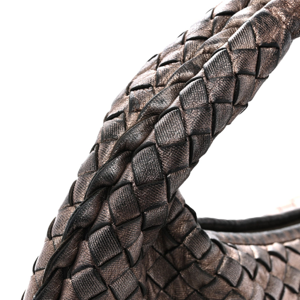 Metallic Nappa Intrecciato Medium Veneta Hobo Pewter