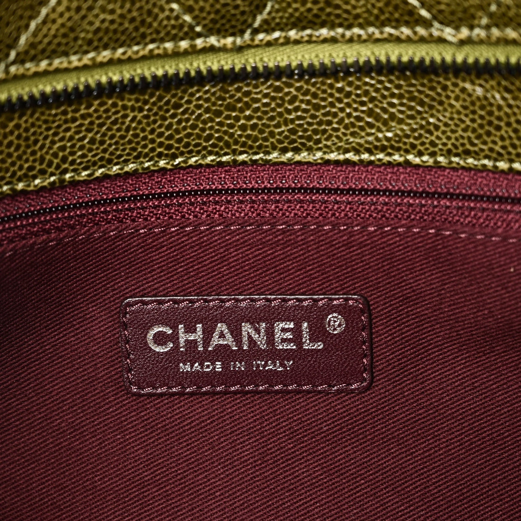 Glazed Caviar Quilted Tote Green