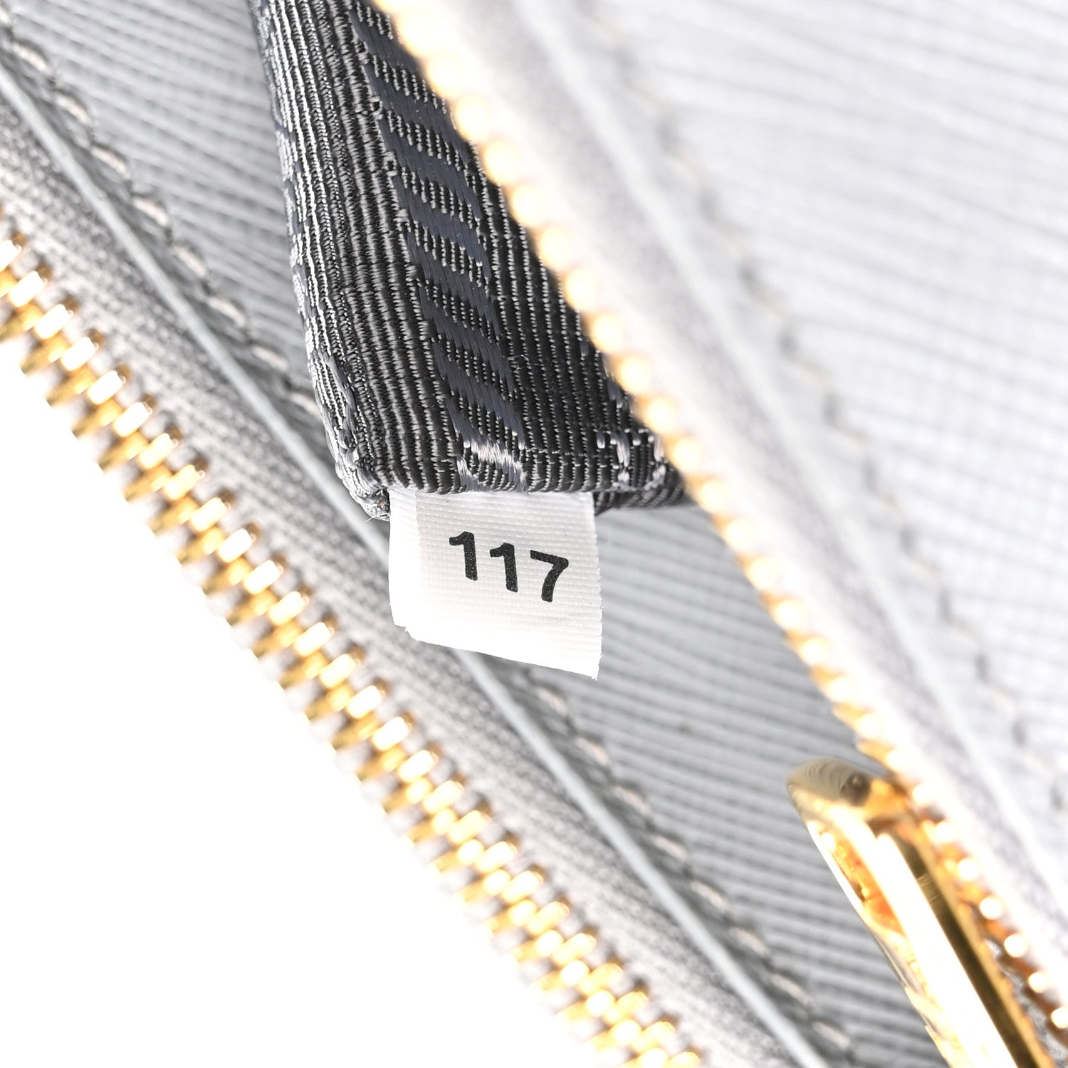 Saffiano Lux Small Galleria Double Zip Tote Granito