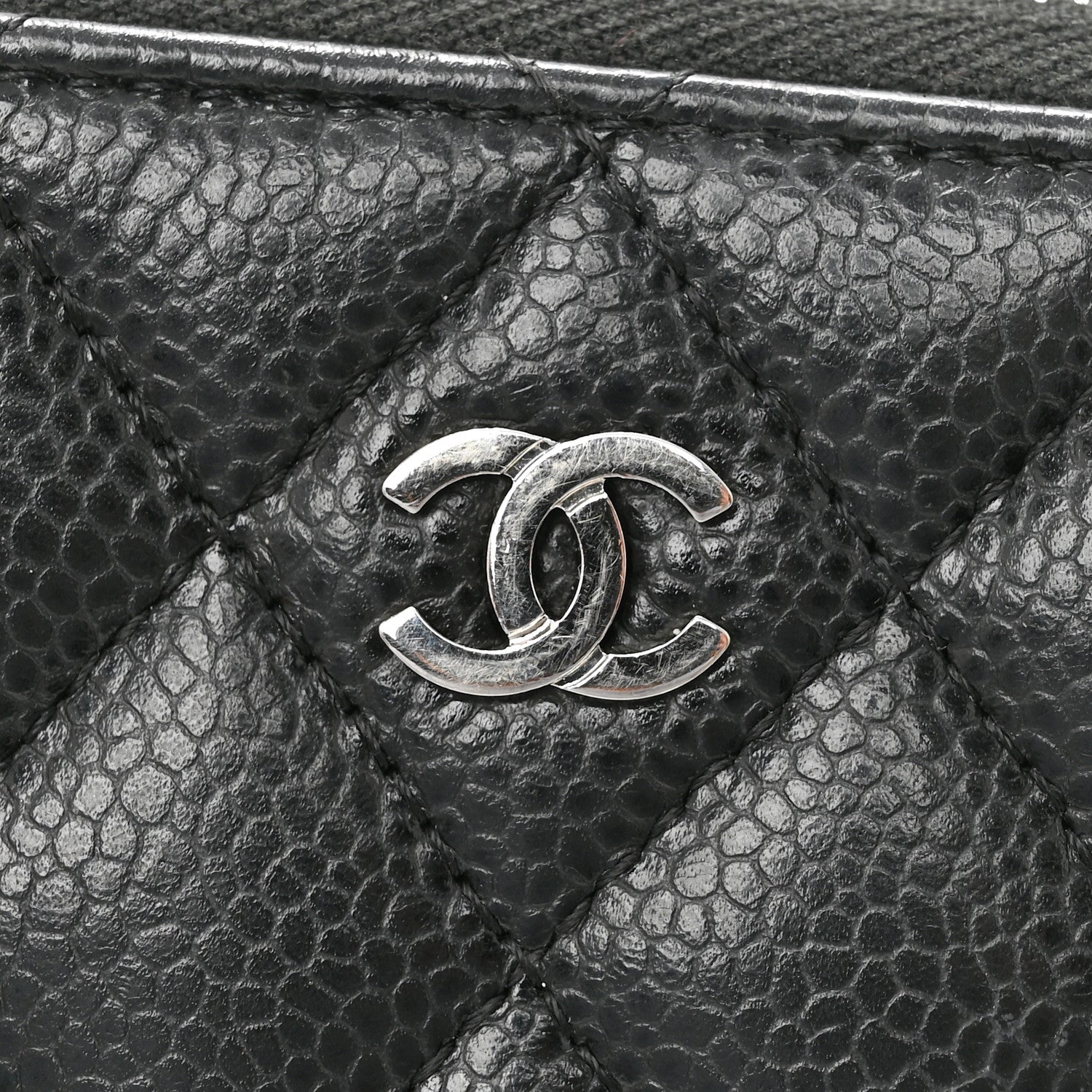 Caviar Quilted Zip Coin Purse Black