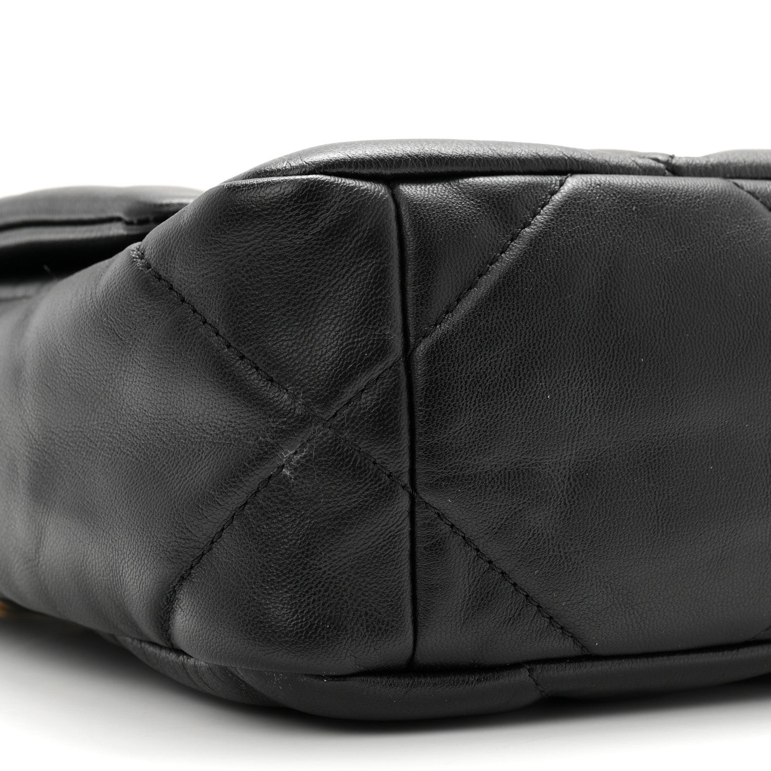 Goatskin Quilted Medium Chanel 19 Flap Black