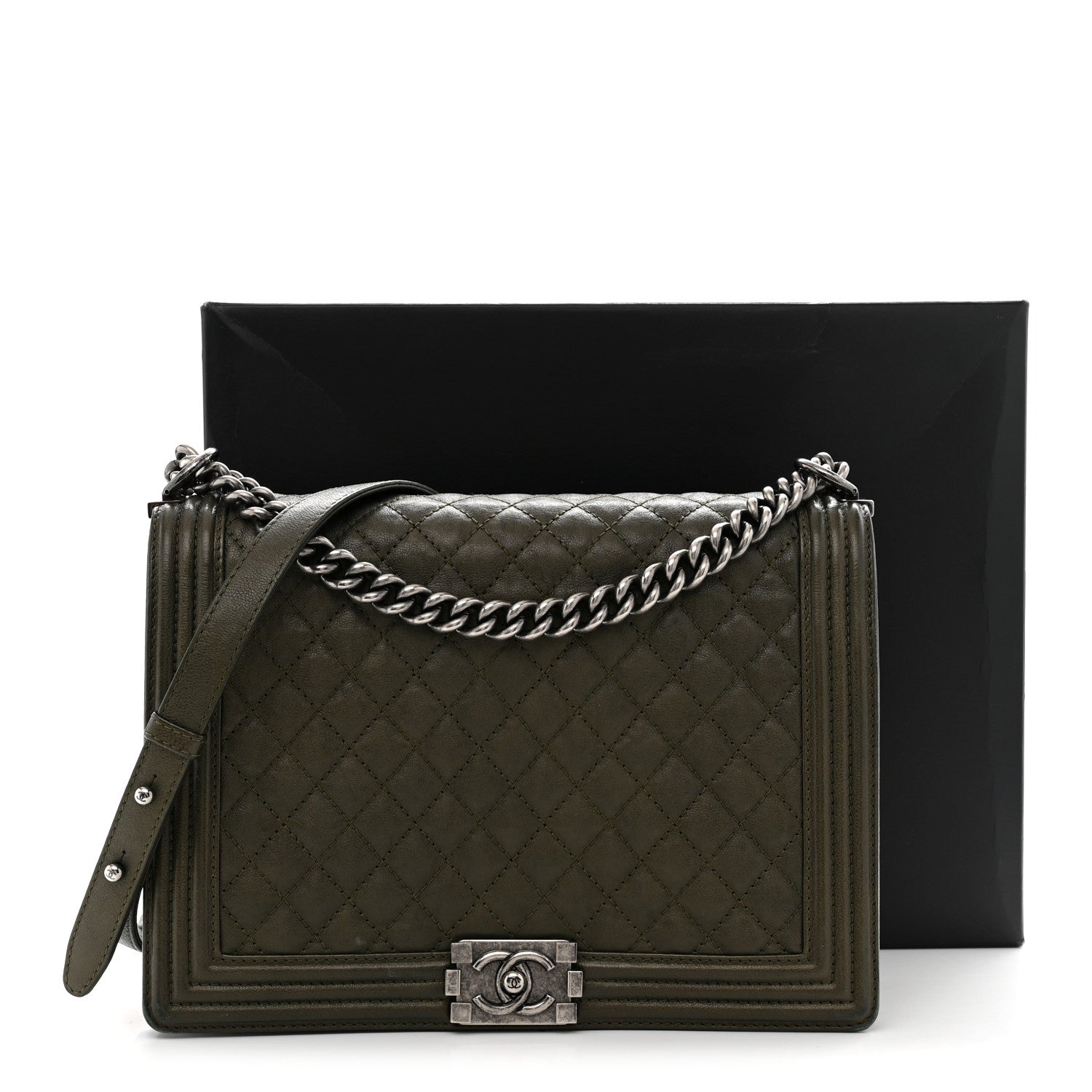 Calfskin Quilted Large Boy Flap Green