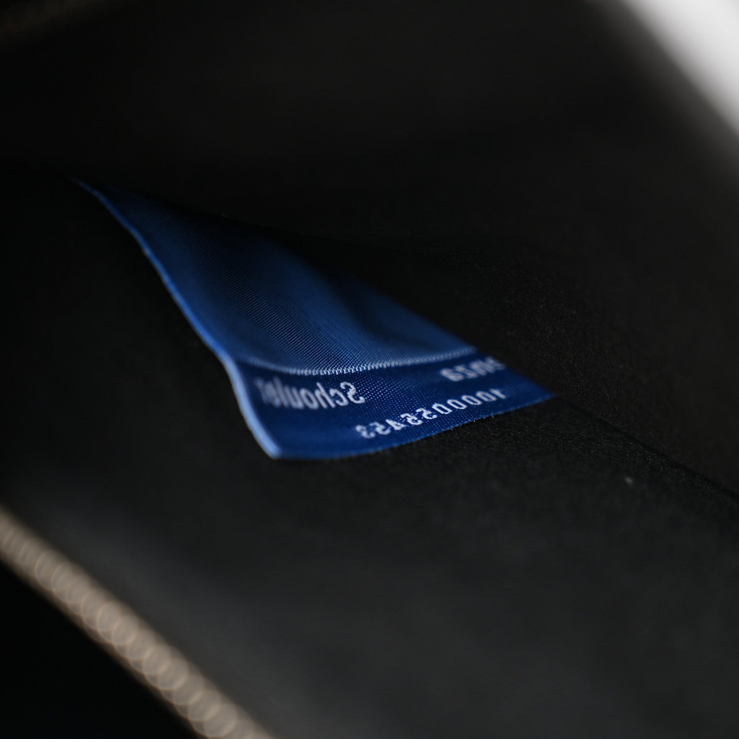 Calfskin PS Elliot Black