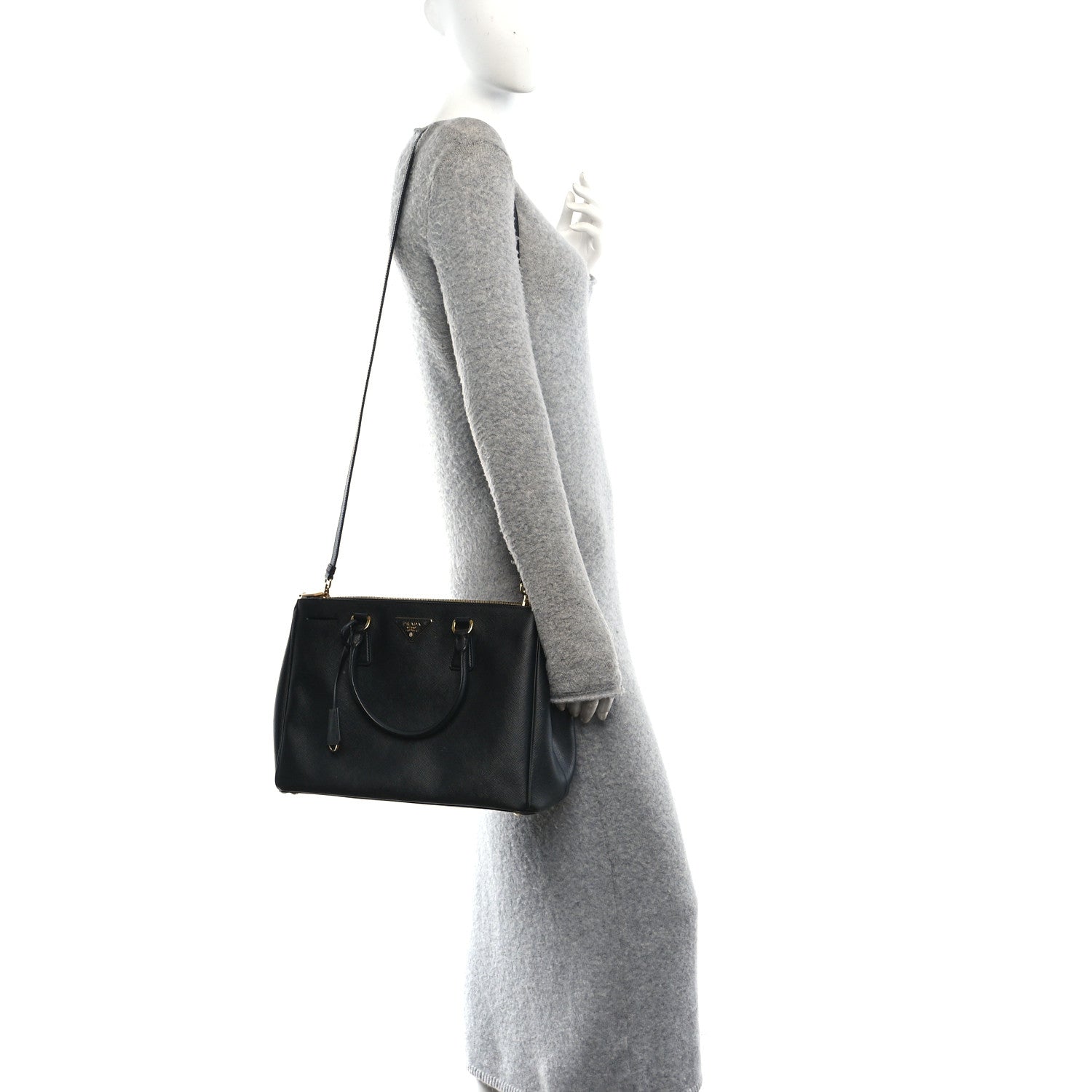 Saffiano Lux Large Galleria Double Zip Tote Black