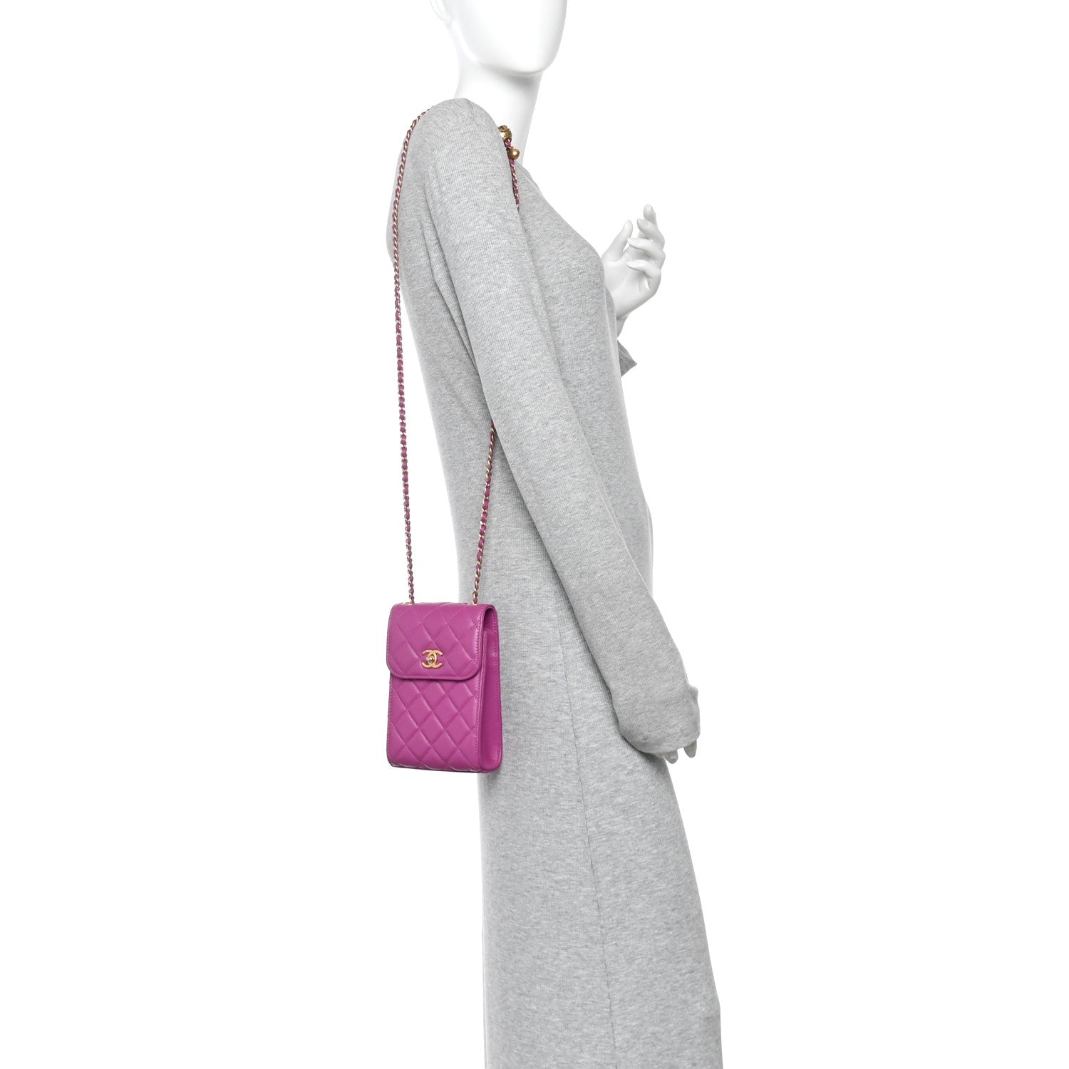 Lambskin Quilted Pearl Crush Phone Holder With Chain Purple