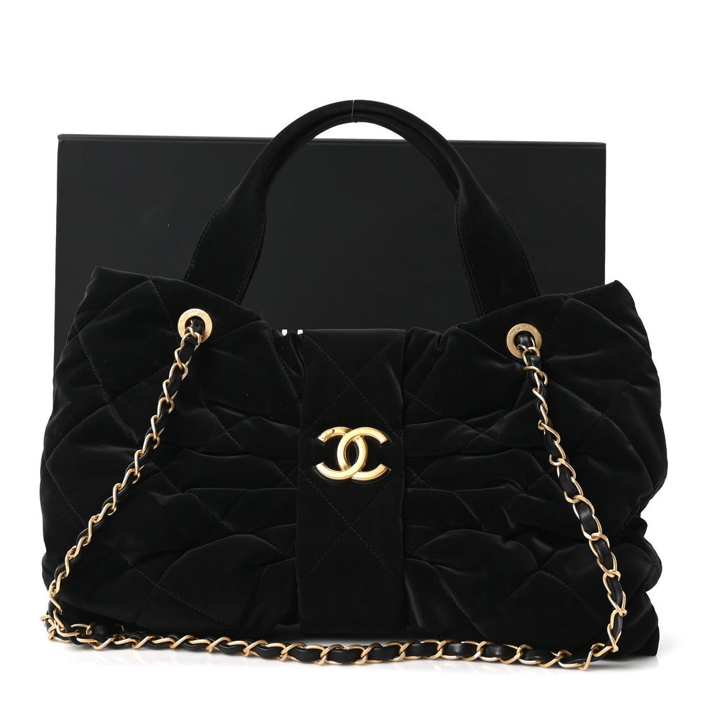 Velvet Effect Nylon Quilted Bow Bag Black