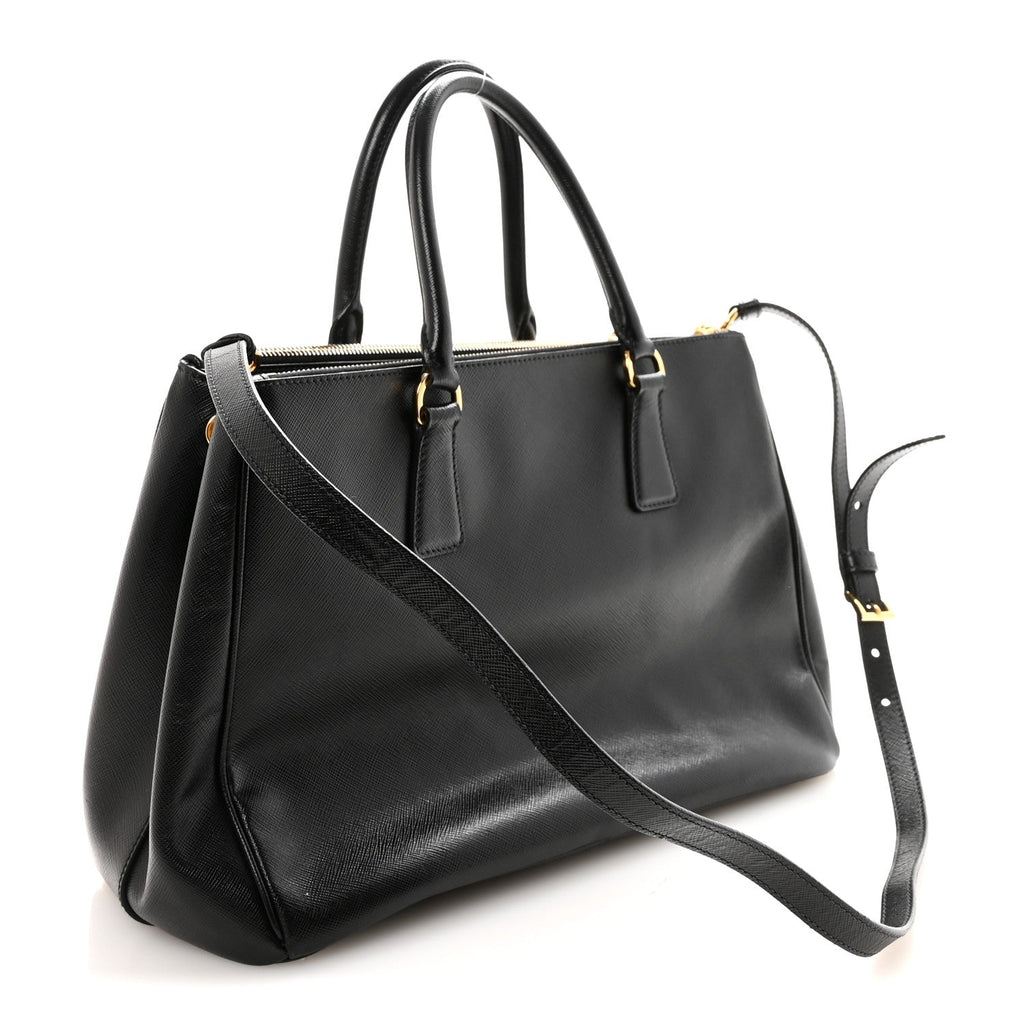 Saffiano Lux Medium Galleria Double Zip Tote Black