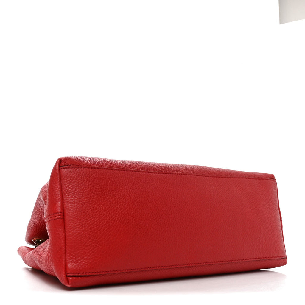 Pebbled Calfskin Medium Soho Chain Shoulder Bag Tabasco Red