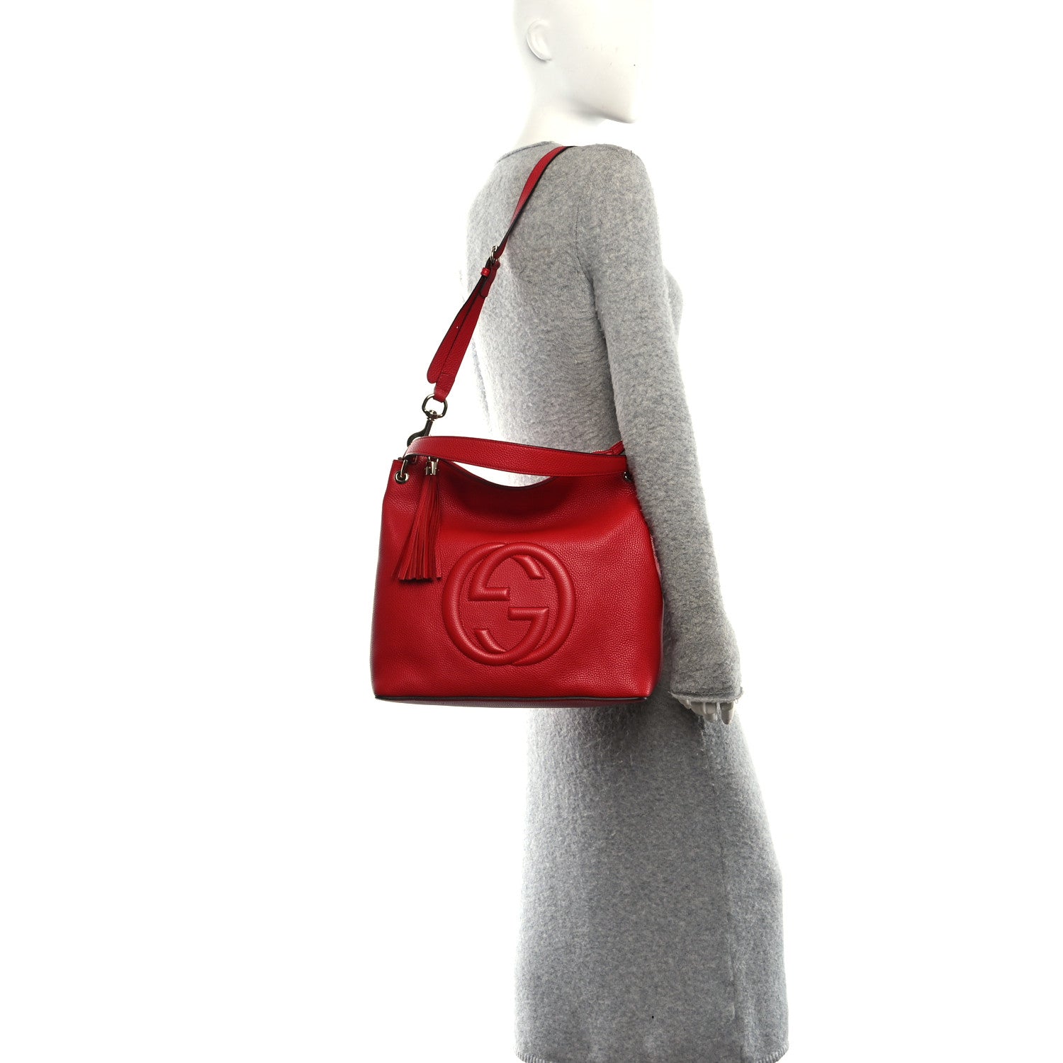 Pebbled Calfskin Large Soho Hobo Tabasco Red