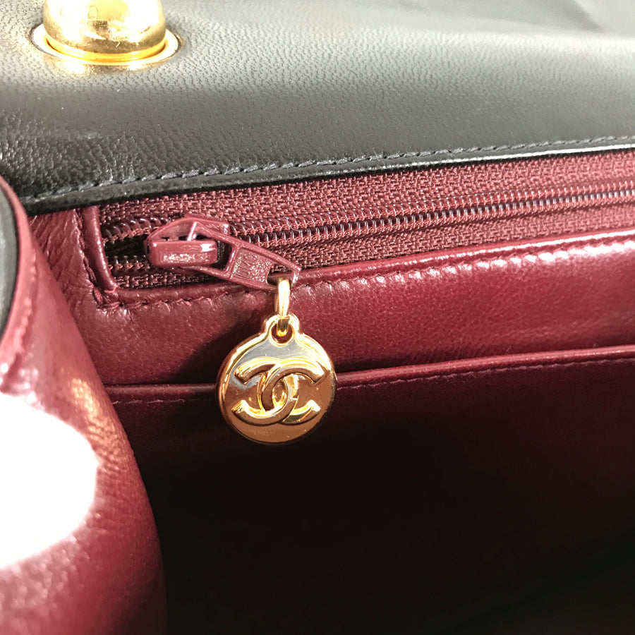 CHANEL Matelasse Shoulder bag