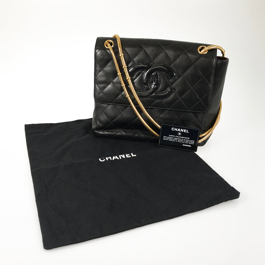 CHANEL Matelasse Shoulder bag