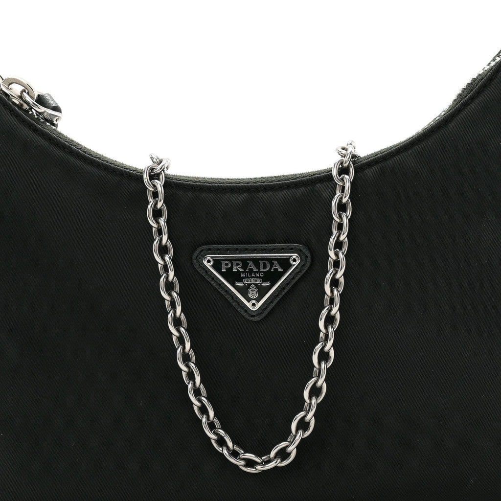 Nylon Re-Edition 2005 Shoulder Bag Smeraldo