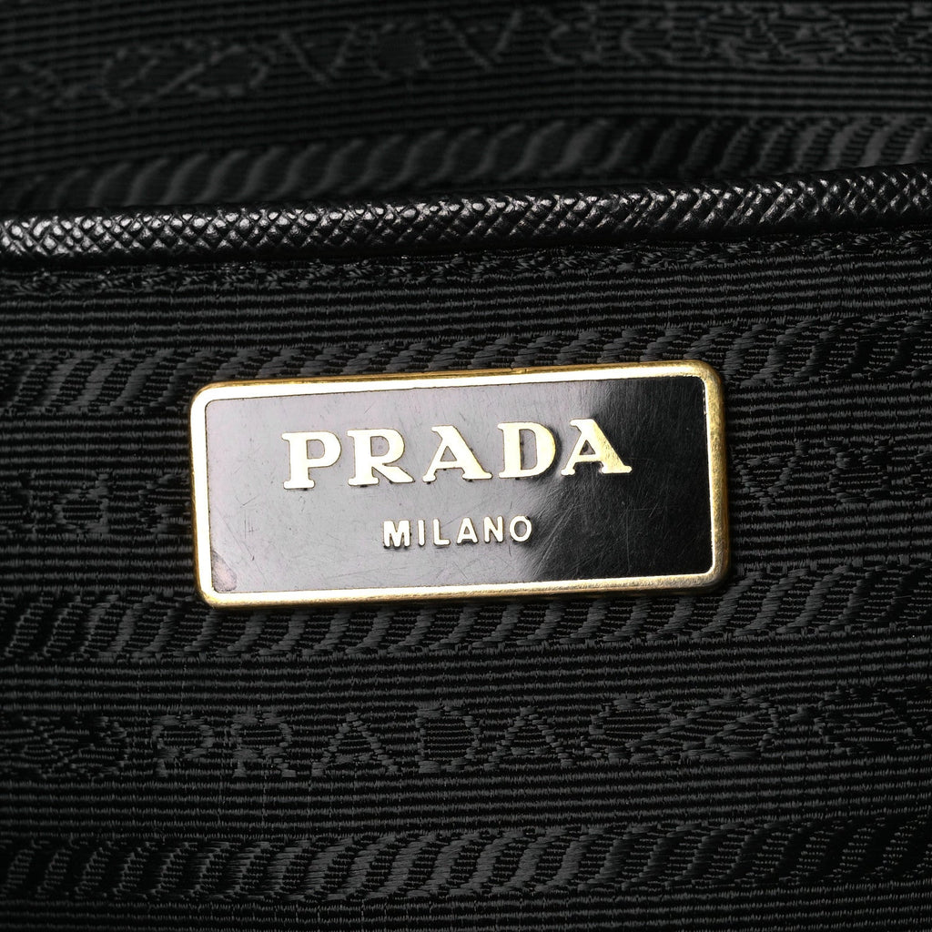Saffiano Large Galleria Double Zip Tote Black