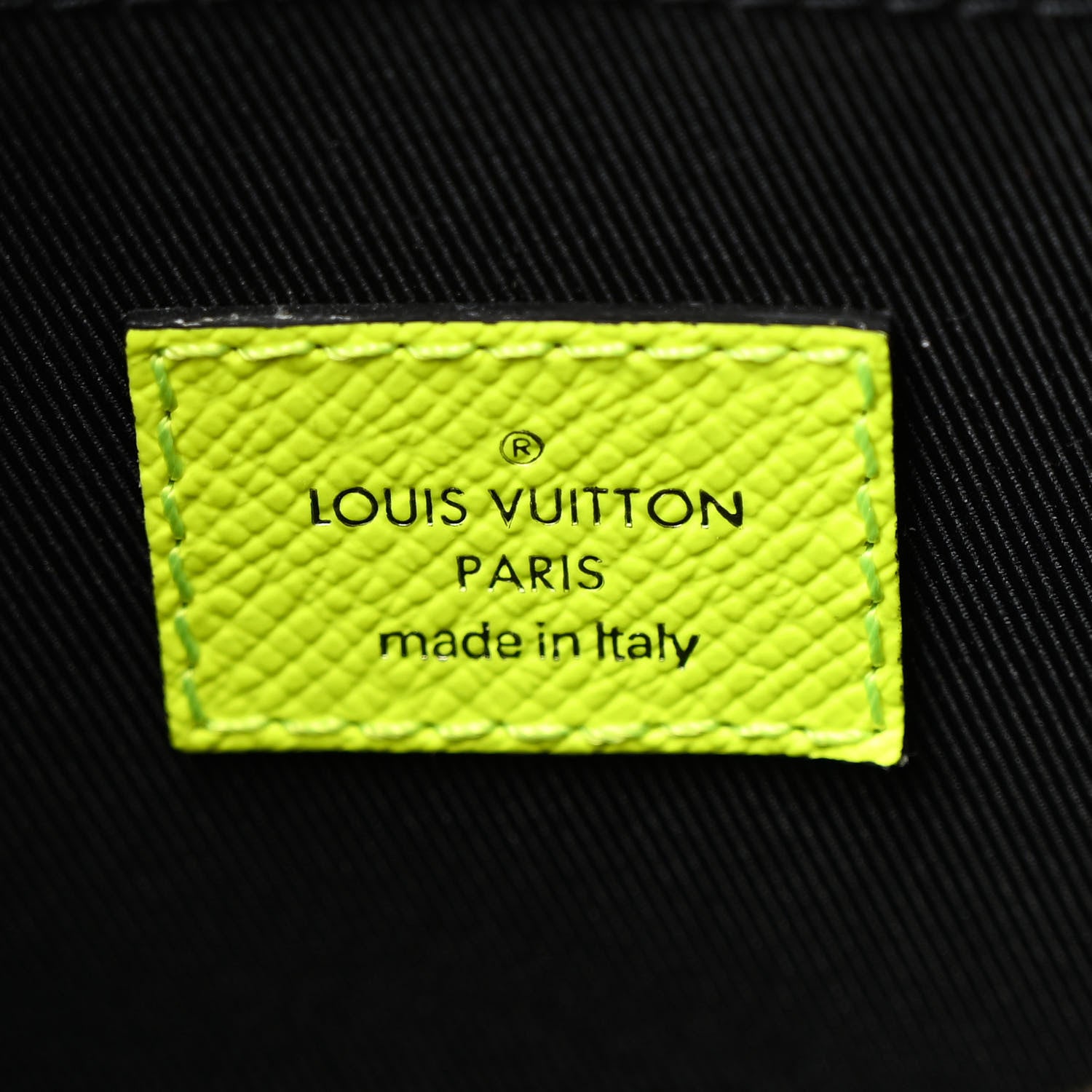 Taigarama Outdoor Messenger Neon Yellow
