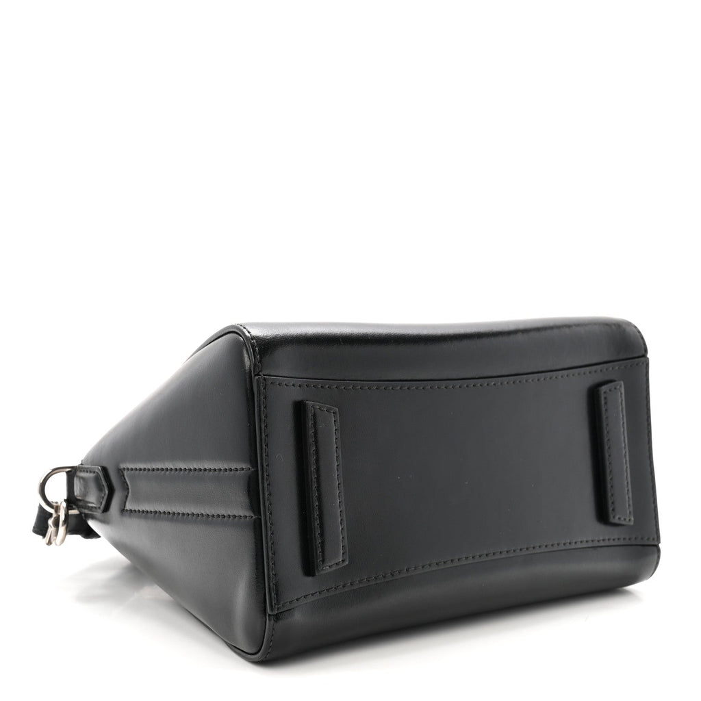 Shiny Lord Calfskin Mini Antigona Black