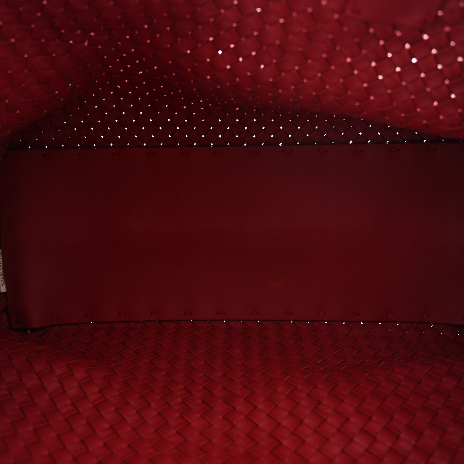 Lambskin Intreccio Medium Cabat Rust