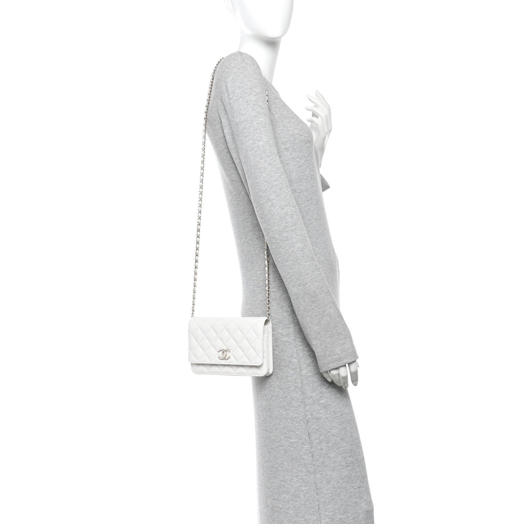 Caviar Quilted Crystal CC Wallet On Chain WOC White