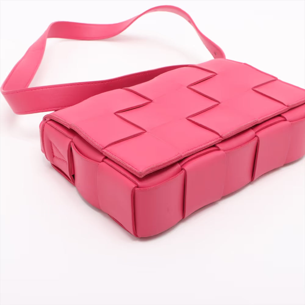 Bottega Veneta Maxi Intrecciato Cassette Leather Shoulder Bag Pink